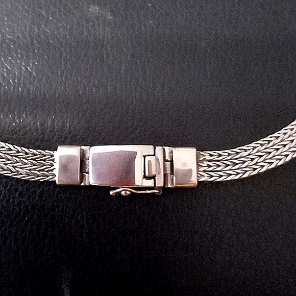 BALI LEGACY STERLING SILVER 3 ROW TULANG NAGA NECKLACE - Picture 3 of 6